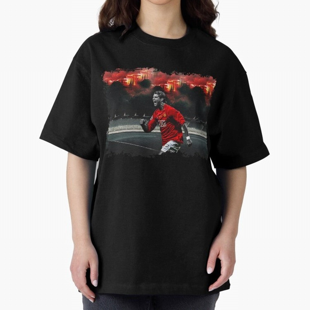Cristiano Ronaldo Manchester 8K Oversized T-Shirt Carry the Dream of Global Football Passion for FIFA World Cup 2026, Built around Messi, CR7 and Mbappe, Brazil, Championship Spirit, Famous Goals, Roaring Crowds and International Football Unity;