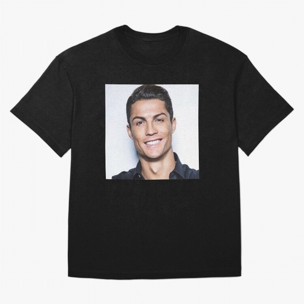 Cristiano Ronaldo Poster Oversized T-Shirt Back Your Heroes with FIFA World Cup 2026 Spirit, Capturing France, Haaland, Match Day Excitement, Supporter Culture, Golden Goals and Global Football Passion; Great for Watch Parties, Sports Bars, Family