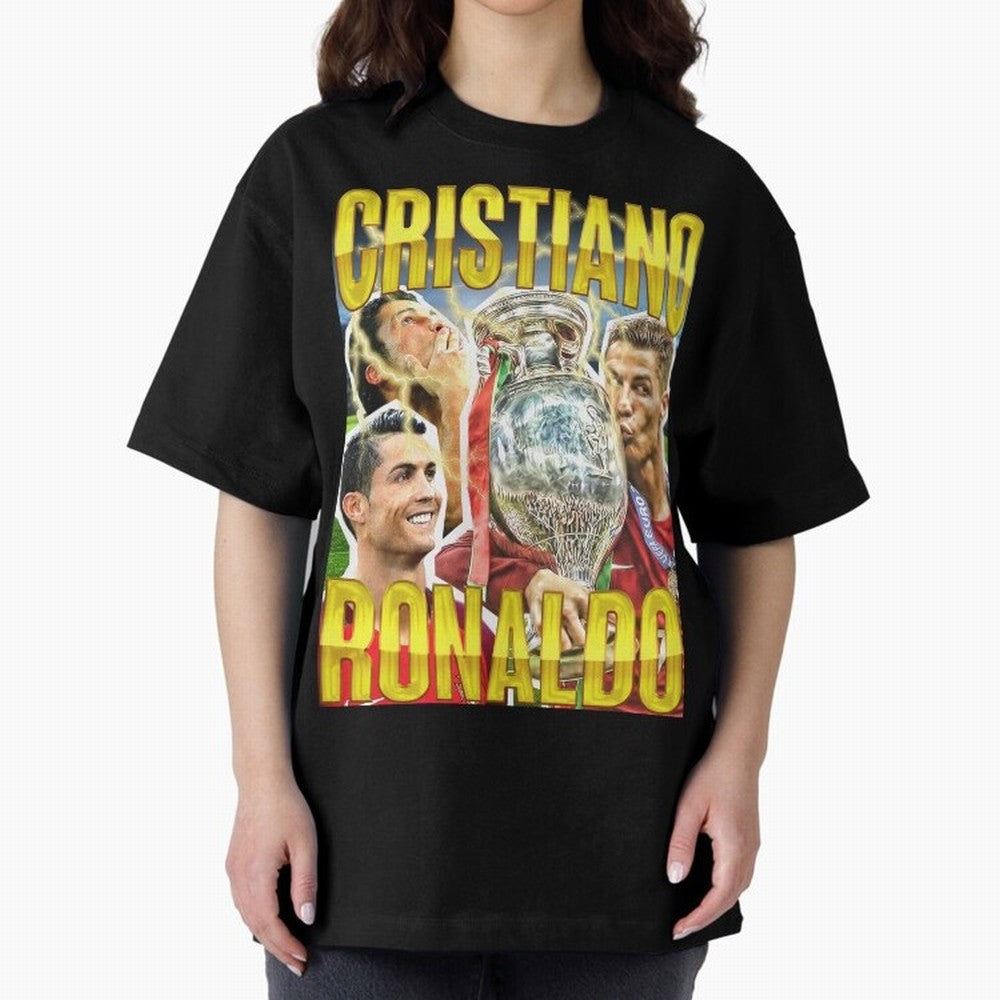 Cristiano Ronaldo CR7 SIUUU El Bicho Vintage Retro Design Oversized T-Shirt Stand Out with Spirit from FIFA World Cup 2026 Group Stage with Neymar, England and Germany Energy, Retro Football Energy, Iconic Rivalries, Trophy Chase Drama and Stadium