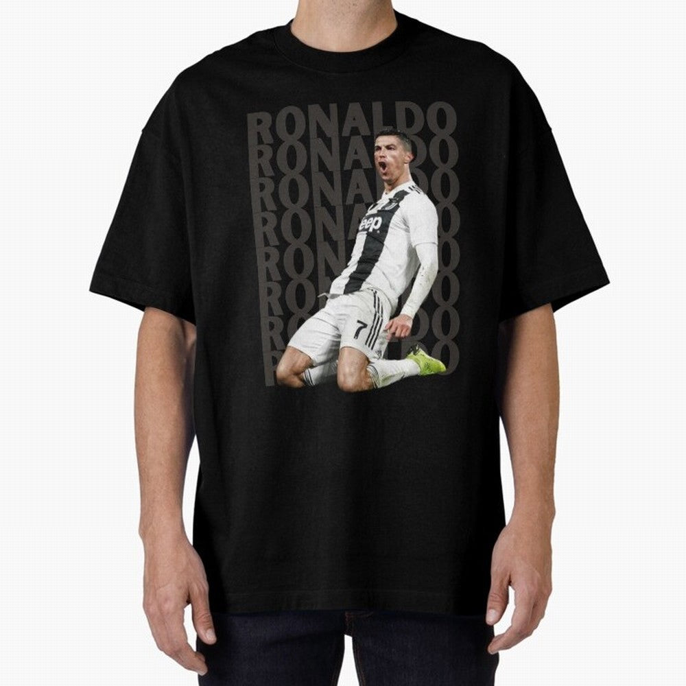 Cristiano Ronaldo | Portugal | Football | GOAT | Juventus Oversized T-Shirt Honor Football Greatness during FIFA World Cup 2026 for Fans of Messi, Neymar and Mbappe and Argentina, France and Brazil, Bringing Vintage Soccer Flavor, Modern Football
