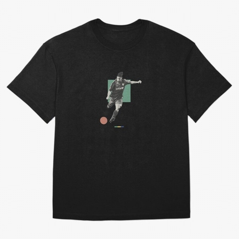 Ronaldinho Minimalist Oversized T-Shirt Celebrate Rivalries and Pride in FIFA World Cup 2026 Group Stage Spirit, Centered on France, Messi, CR7 and Mbappe, Global Supporter Spirit, Legendary Goals, National Colors and Tournament Celebration;