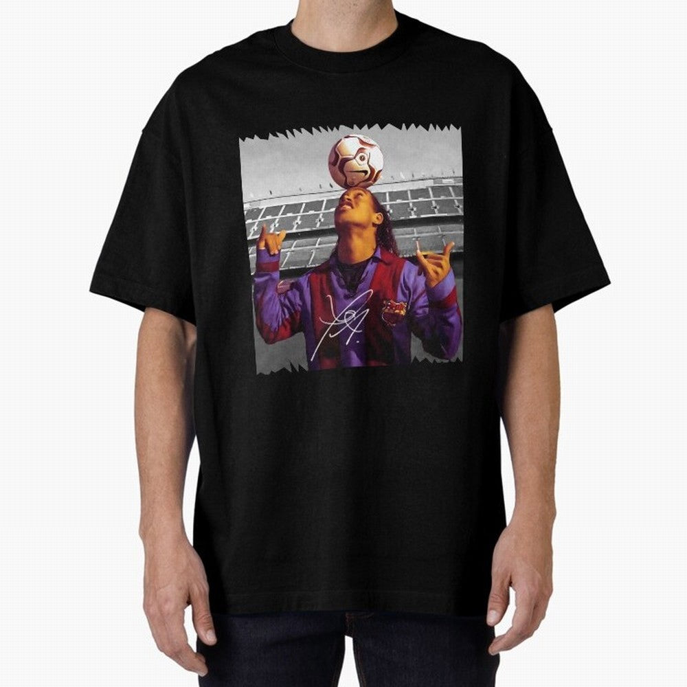 Ronaldinho - vintage Oversized T-Shirt Support Your Favorite Stars during FIFA World Cup 2026 for Fans of Cristiano Ronaldo and Netherlands, Bringing Sports Nostalgia, International Competition, Famous Players and Unforgettable Victories; Ideal for