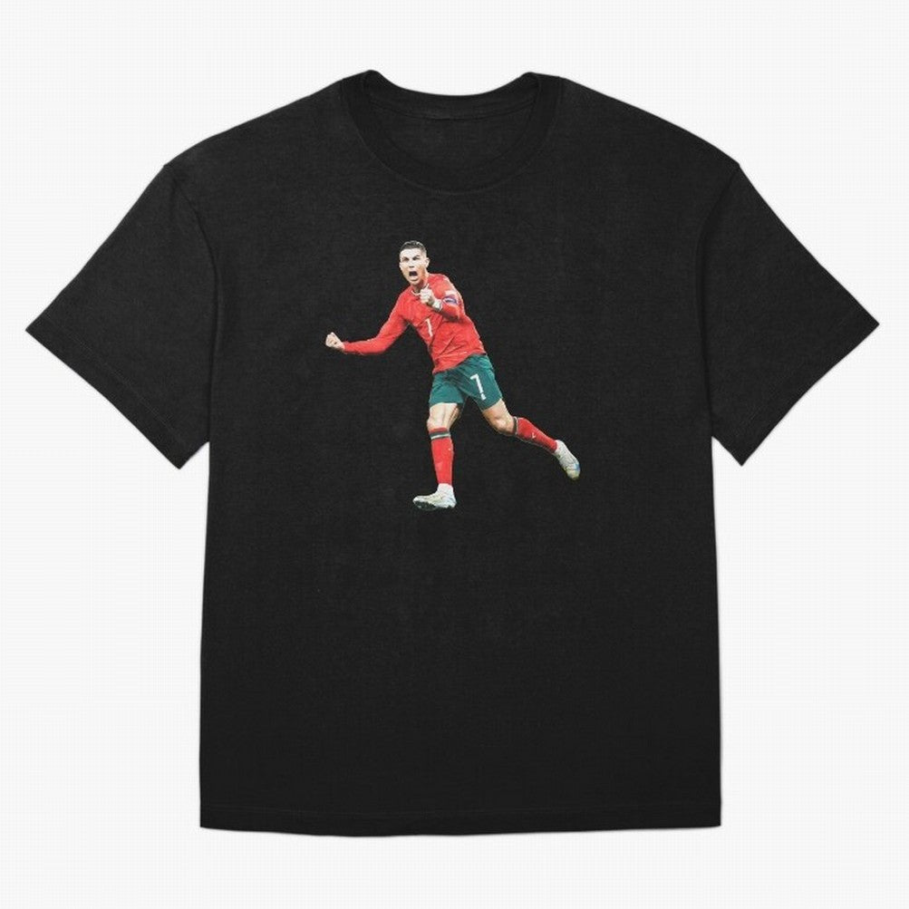 Cristiano Ronaldo Oversized T-Shirt Feel the Roar of Global Football Passion for FIFA World Cup 2026, with Neymar, Haaland and Cristiano Ronaldo, Spain, Championship Spirit, Famous Goals, Roaring Crowds and International Football Unity; Great for
