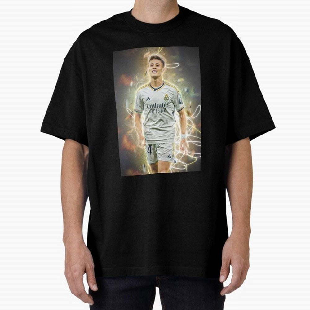 Arda Guler Oversized T-Shirt Get Ready for Global Football Passion for FIFA World Cup 2026, Highlighting Mbappe, France, Sports Nostalgia, International Competition, Famous Players and Unforgettable Victories; Built for Supporters Chasing Trophy