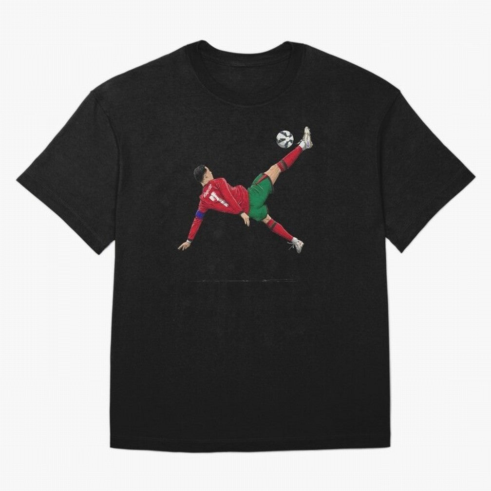 Ronaldo 910 Goal Bicycle Kick Oversized T-Shirt Discover FIFA World Cup 2026 Group Stage Celebrating CR7, Spain Energy, Champion Mindset, Group Stage Buzz, Knockout Tension and Passionate Fan Culture; Ideal for Fans Who Follow Messi, Cristiano
