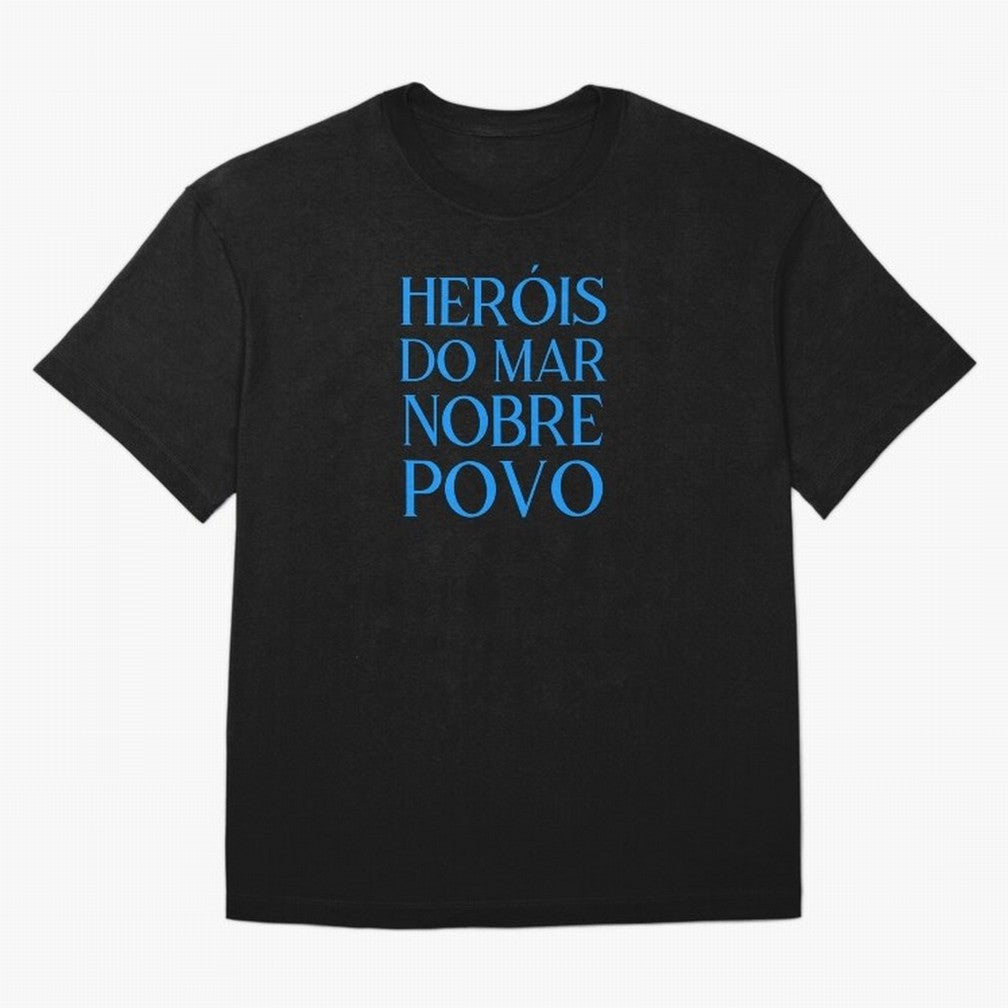 Her¨®is do Mar Nobre Povo blue 2 Oversized T-Shirt Honor Match Day Hype around FIFA World Cup 2026 USA Canada Mexico, Haaland, France and Portugal, Fan Favorite Moments, National Team Passion, Big Match Drama and Soccer History; Ideal for Fans Who