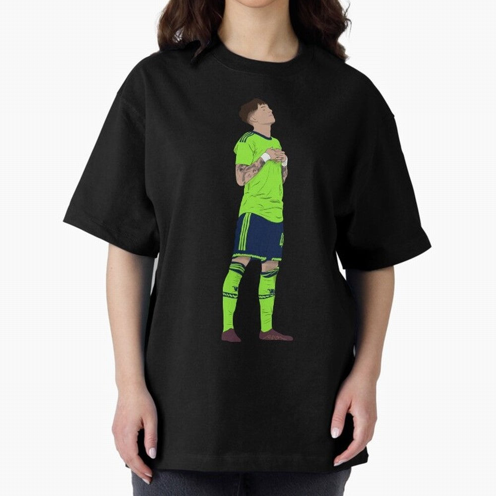 Alejandro Garnacho Ronaldo Peace Goal Celebration Oversized T-Shirt Relive Legendary Nights from FIFA World Cup 2026 USA Canada Mexico Connected to CR7 and Messi, Argentina Energy, Worldwide Fan Energy, Dramatic Goals, Stadium Lights and