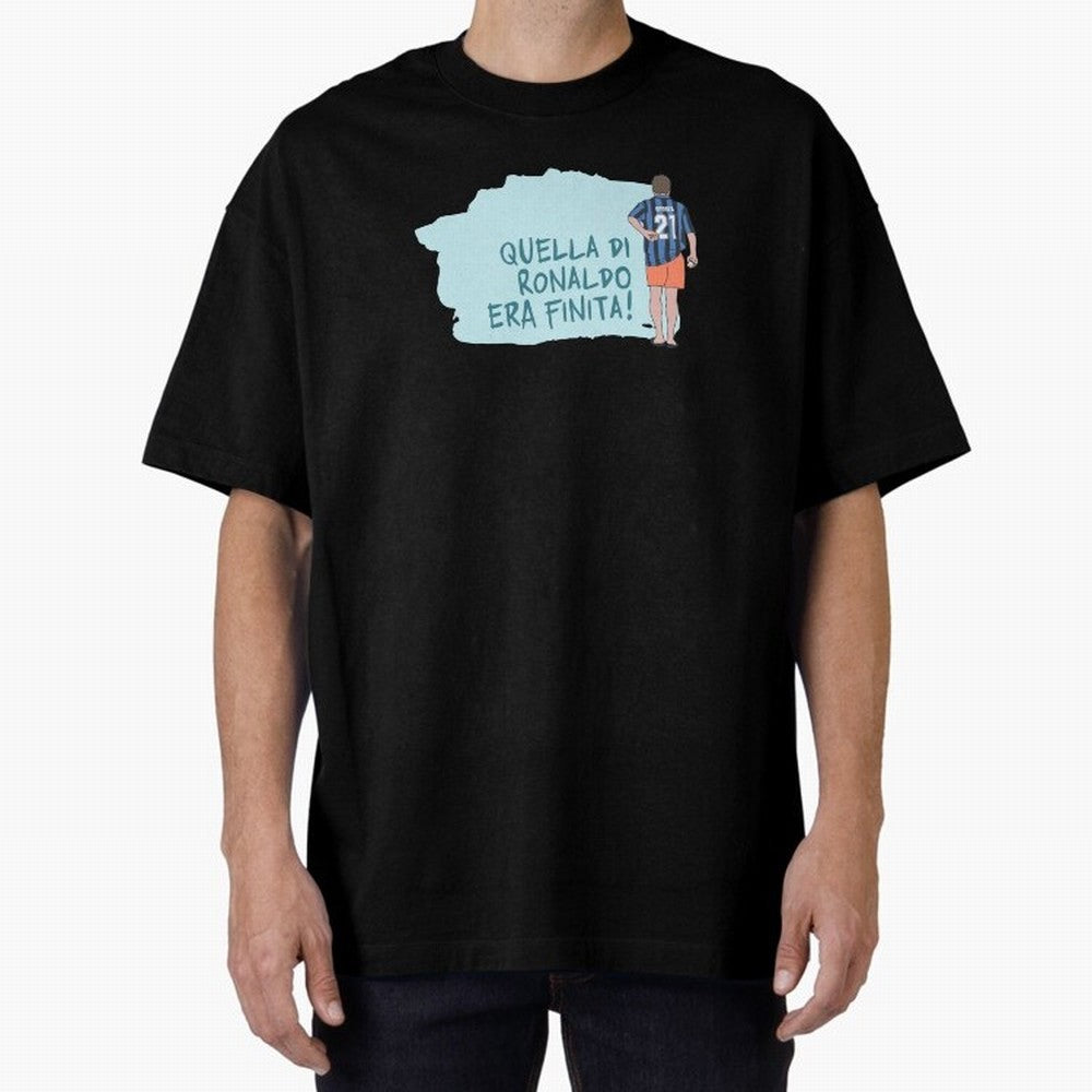 Sforza, quella di Ronaldo era finita! - AGG Oversized T-Shirt Celebrate the Magic of FIFA World Cup 2026 Group Stage Spirit, Connected to Argentina, Neymar, Haaland and Cristiano Ronaldo, Football Festival Excitement, Trophy Ambitions, Country