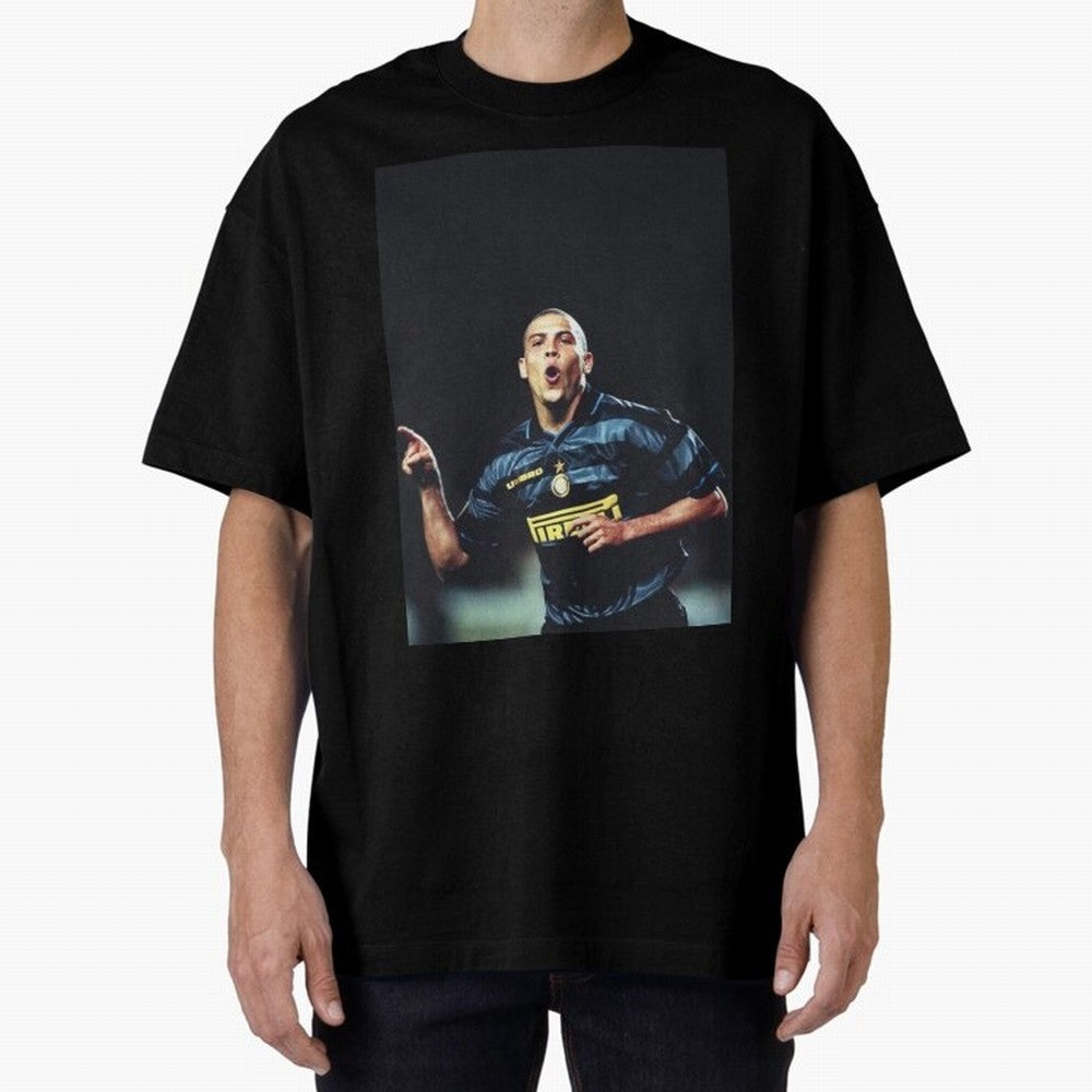 IL FENOMENO Oversized T-Shirt Bring Trophy Dreams to Match Day Hype around FIFA World Cup 2026 USA Canada Mexico, Messi, Neymar and Mbappe, Portugal, Worldwide Fan Energy, Dramatic Goals, Stadium Lights and Championship Celebrations; Ideal for Fans