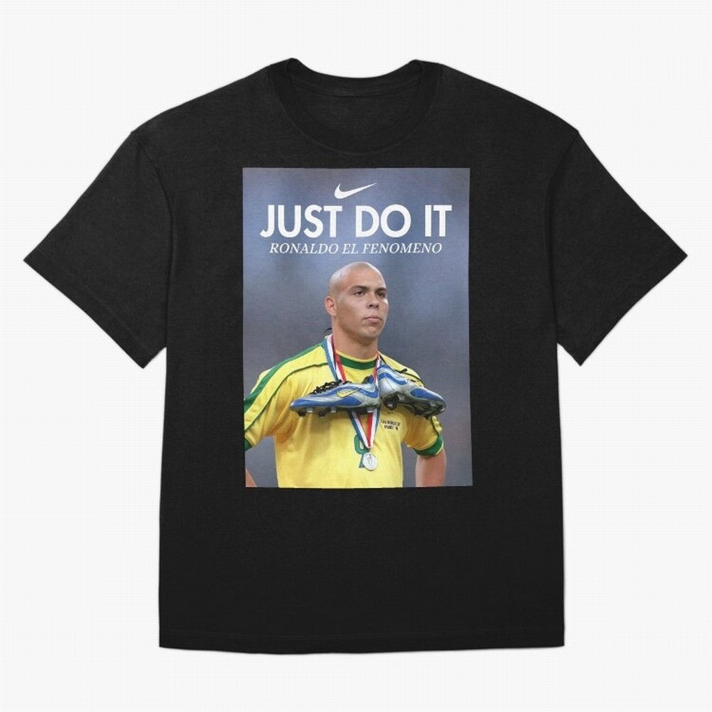 Ronaldo Fenomeno, Ronaldo Nazario Poster, Vintage Sports Decor, Living Room Decor For Walls, Sports Bedroom Decor, Game Room Decor, R9 Oversized T-Shirt Relive Legendary Nights from FIFA World Cup 2026 Featuring Haaland and Mbappe, Portugal Energy,