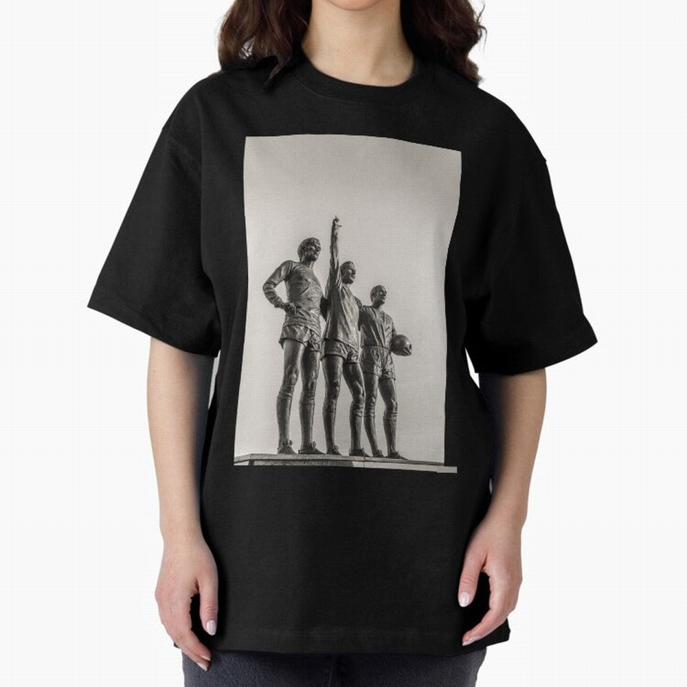 Manchester United Legends Oversized T-Shirt Fuel the Hype around Global Football Passion for FIFA World Cup 2026 Group Stage, Featuring Messi, Neymar and Mbappe, Germany, Worldwide Fan Energy, Dramatic Goals, Stadium Lights and Championship