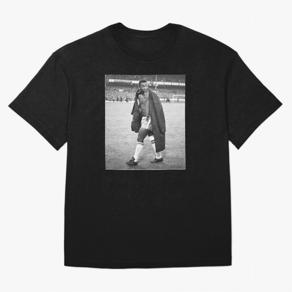 Pele Oversized T-Shirt Carry the Dream of Global Football Passion for FIFA World Cup 2026, Built around Messi, CR7 and Mbappe, Brazil, Championship Spirit, Famous Goals, Roaring Crowds and International Football Unity; Perfect for Fans, Collectors,