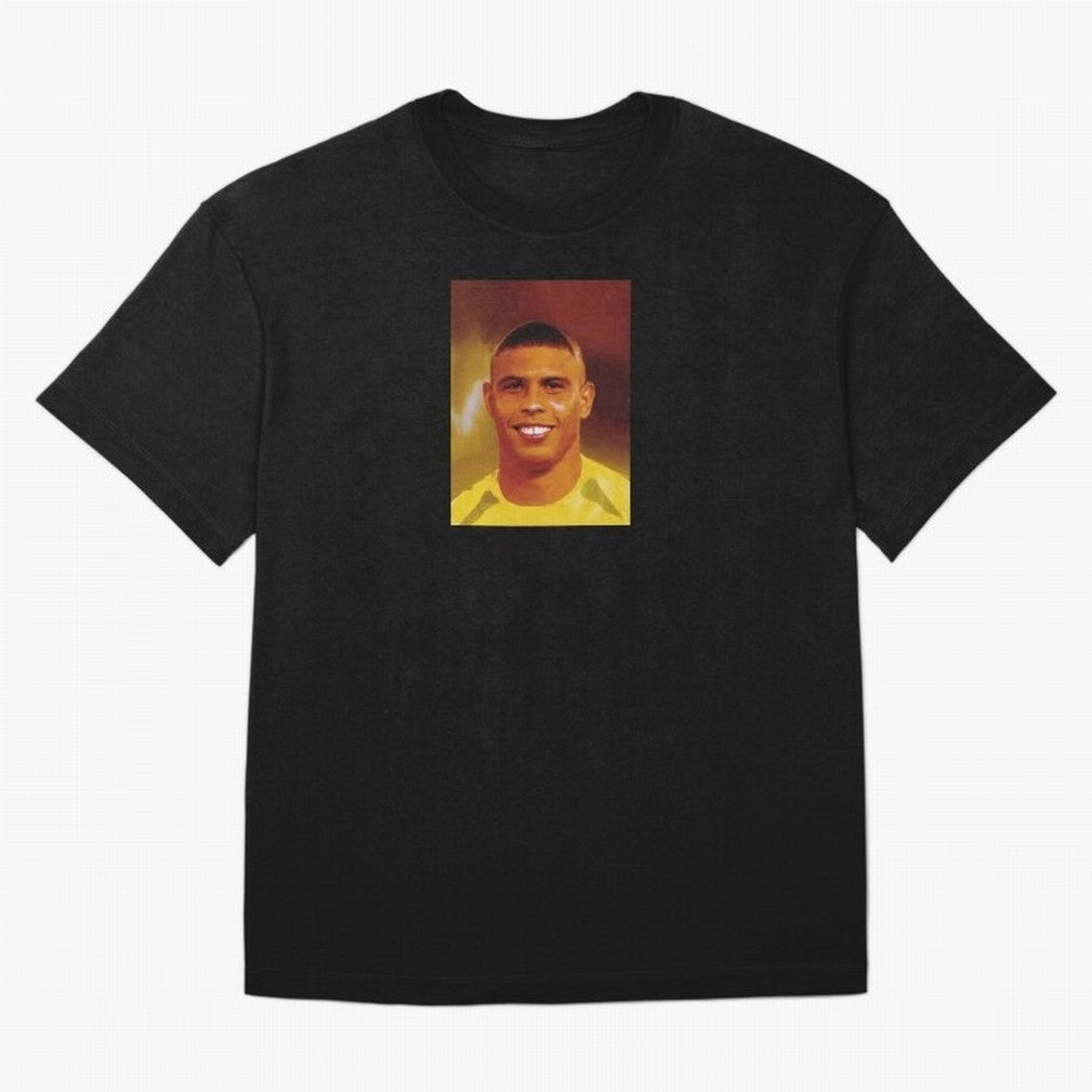 Ronaldo Nazario Digital Painting Oversized T-Shirt Bring Stadium Energy to FIFA World Cup 2026 for Fans of Haaland and Mbappe and Argentina, Bringing Tournament Hype, Historic Matchups, Family Viewing Parties and Global Sports Pride; Made for