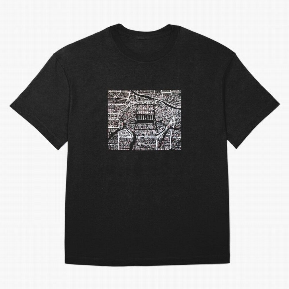 Old Trafford Oversized T-Shirt Honor Football Greatness during Match Day Hype around FIFA World Cup 2026, Haaland and Mbappe, Argentina and Brazil, Fan Favorite Moments, National Team Passion, Big Match Drama and Soccer History; Ideal for Football