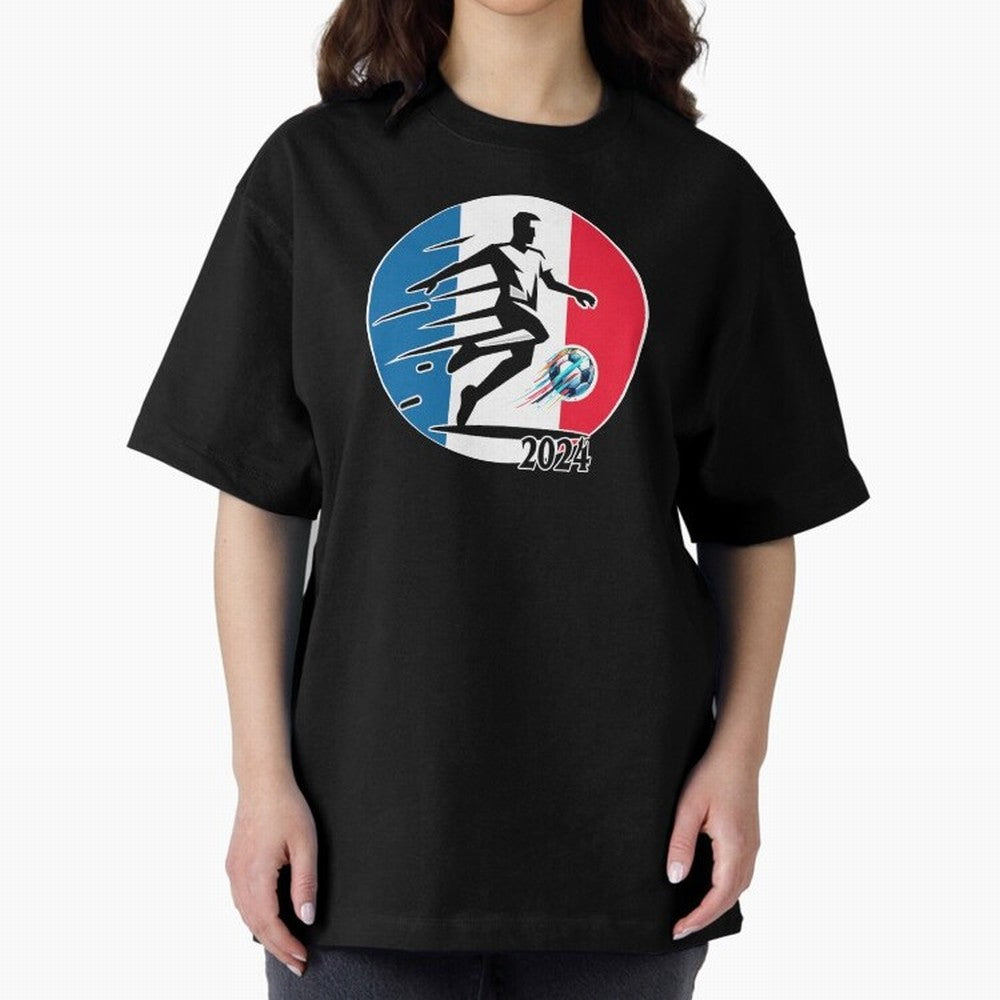 Soccer player - Oversized T-Shirt Make Your Look Match FIFA World Cup 2026 Group Stage Spirit, with England, Cristiano Ronaldo, Fan Favorite Moments, National Team Passion, Big Match Drama and Soccer History; Perfect for People Who Love Argentina,